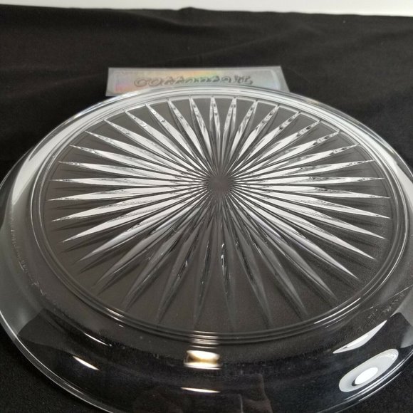 Vintage Crystal 8 1/2" Platter - Starburst Pattern - Made in USA 24% Lead - Picture 5 of 5